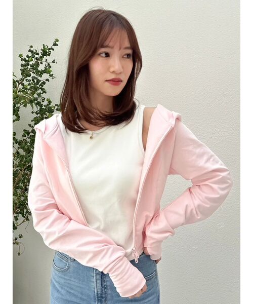 dazzlin（ダズリン）の「【吉田朱里】UVコンパクトパーカー（パーカー・レディース・ブラック/ピンク/ベージュ・FREE）」の7枚目の写真