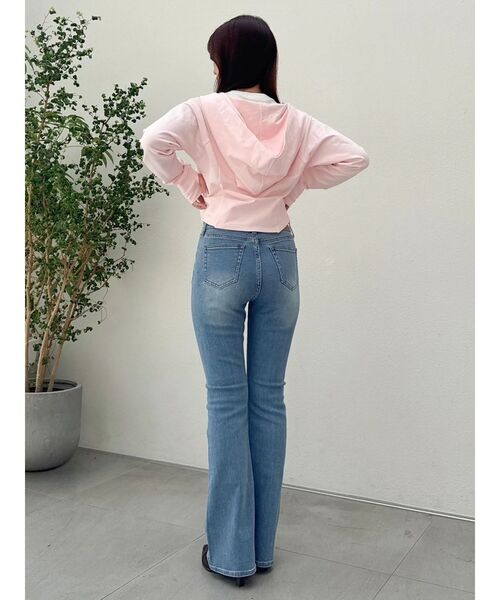 dazzlin（ダズリン）の「【吉田朱里】UVコンパクトパーカー（パーカー・レディース・ブラック/ピンク/ベージュ・FREE）」の13枚目の写真