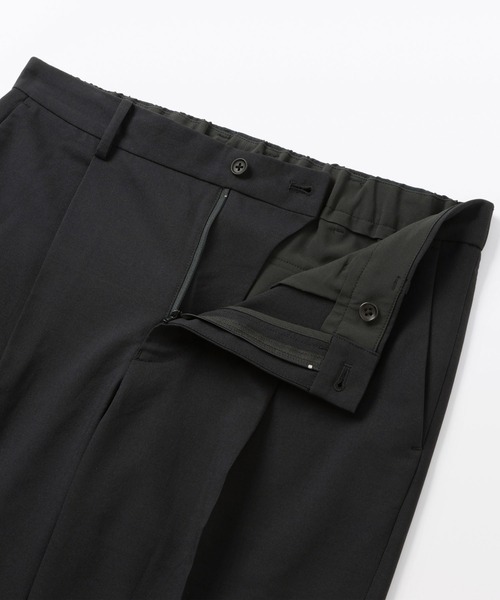 無印良品（ムジルシリョウヒン）の「紳士　撥水ストレッチワンタックパンツ（その他パンツ・メンズ・ブラック/チャコールグレー/ダークネイビー・S/M/L/XL）」の5枚目の写真