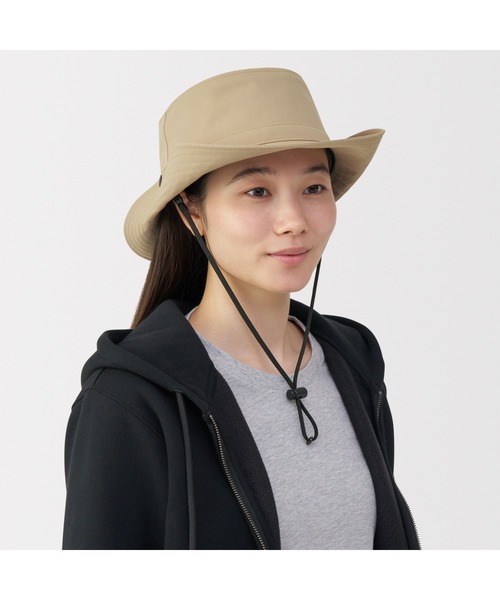 無印良品（ムジルシリョウヒン）の「ＵＶカット透湿撥水防水テープ使いサファリハット（ハット・レディース・ブラウン系/ベージュ/ブラック/アイボリー・56.5-59cm）」の14枚目の写真