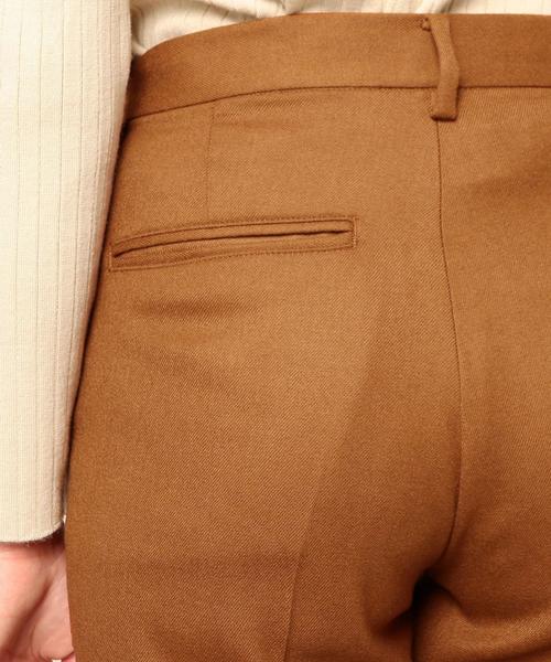 BEAUTY&YOUTH UNITED ARROWS(ビューティーアンドユースユナイテッドアローズ)の「BY サキソニータックテーパードパンツ◆(その他パンツ・レディース・ブラック/ダークグレー/ブラウン・SMALL/LARGE/MEDIUM)」の10枚目の写真