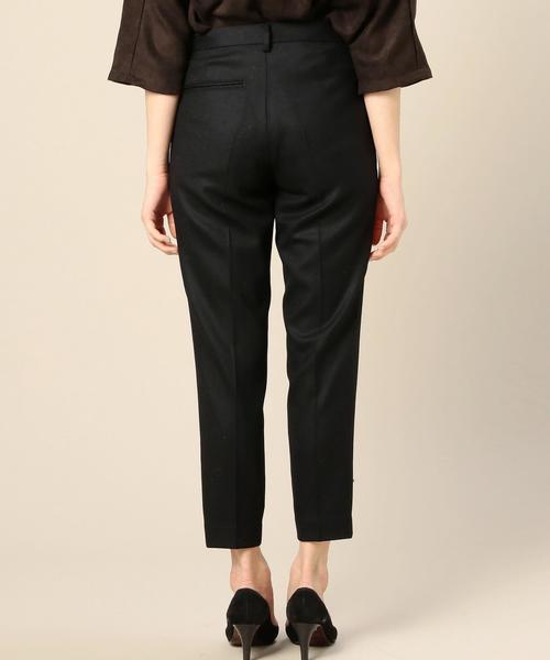 BEAUTY&YOUTH UNITED ARROWS(ビューティーアンドユースユナイテッドアローズ)の「BY サキソニータックテーパードパンツ◆(その他パンツ・レディース・ブラック/ダークグレー/ブラウン・SMALL/LARGE/MEDIUM)」の12枚目の写真