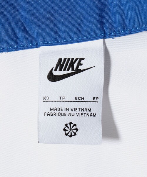 NIKE(ナイキ)の「<NIKE>トラックスーツ ウーヴン FZ / キッズ 130cm-160cm(ブルゾン・キッズ・ブラック/コバルトブルー・160cm/140cm/150cm/130cm)」の9枚目の写真