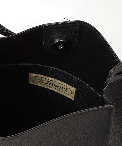 favori(ファヴォリ)の「EM:ダリヤショルダーバッグ(ショルダーバッグ・レディース・ブラック・FREE)」の14枚目の写真