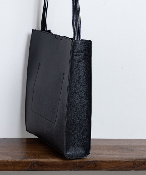 favori(ファヴォリ)の「EM:ダリヤショルダーバッグ(ショルダーバッグ・レディース・ブラック・FREE)」の7枚目の写真