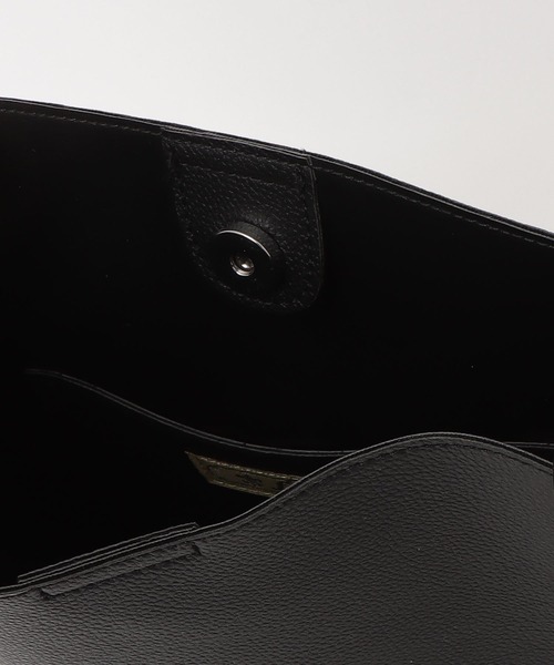 favori(ファヴォリ)の「EM:ダリヤショルダーバッグ(ショルダーバッグ・レディース・ブラック・FREE)」の11枚目の写真