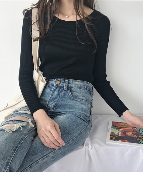 Beststore(ベストストア)の「ネック2タイプ 長袖リブニット インナーニット(ニット/セーター・レディース・イエロー/ホワイト系その他/キャメル/ピンク/ホワイト/グレー系その他/ピンク系その他/ライトベージュ/ブラック/ブラック系その他/グレー/ベージュ系その他/ブラウン・FREE)」の5枚目の写真