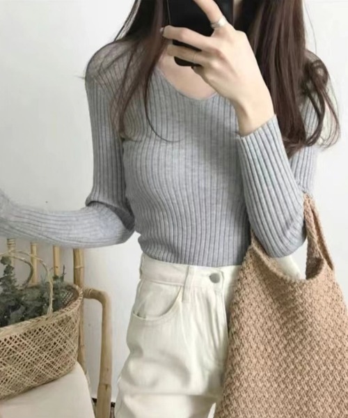 Beststore(ベストストア)の「ネック2タイプ 長袖リブニット インナーニット(ニット/セーター・レディース・イエロー/ホワイト系その他/キャメル/ピンク/ホワイト/グレー系その他/ピンク系その他/ライトベージュ/ブラック/ブラック系その他/グレー/ベージュ系その他/ブラウン・FREE)」の6枚目の写真