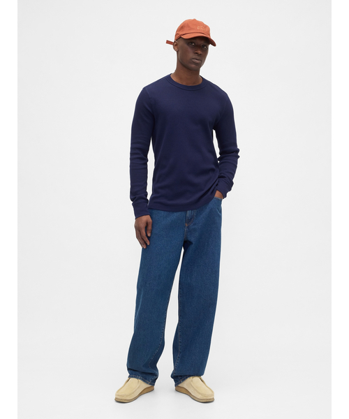 GAP(ギャップ)の「ワッフルニット クルーネックTシャツ(Tシャツ/カットソー・メンズ・チャコールグレー/ブラック/カーキ/ベージュ/ネイビー/キャメル・XS/S/M/L/XL)」の11枚目の写真