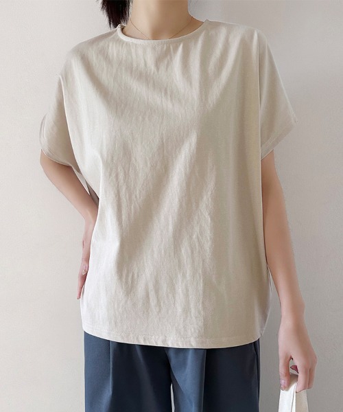 ONEP STAR(ワンピスター)の「プルオーバーシンプルカットソー(Tシャツ/カットソー・レディース・ホワイト×ブラック/キャメル/ブラウン/ネイビー/ホワイト/ライトブルー/ブラック/ベージュ・MEDIUM)」の6枚目の写真
