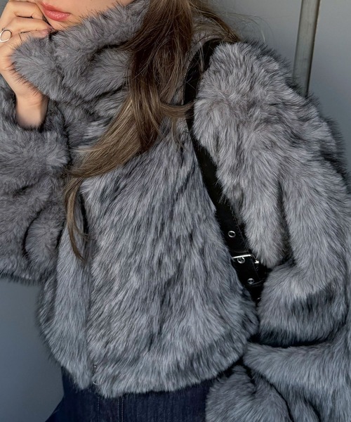 SpRay（スプレイ）の「MIXファースタンドジップブルゾン（ブルゾン・レディース・モカ/ベージュ/アイボリー/チャコール・FREE）」の3枚目の写真