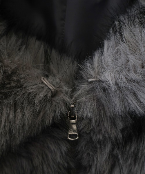 SpRay（スプレイ）の「MIXファースタンドジップブルゾン（ブルゾン・レディース・モカ/ベージュ/アイボリー/チャコール・FREE）」の9枚目の写真