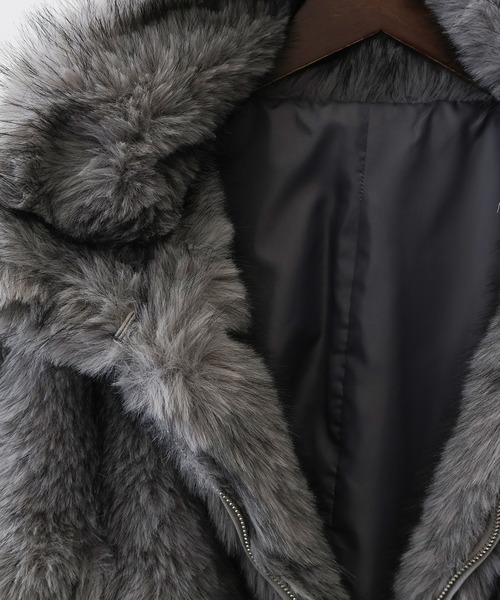 SpRay（スプレイ）の「MIXファースタンドジップブルゾン（ブルゾン・レディース・モカ/ベージュ/アイボリー/チャコール・FREE）」の10枚目の写真