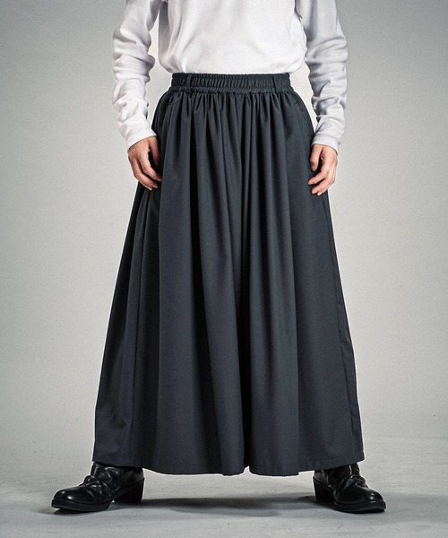 NO ID.(ノーアイディ)の「【NO ID.】Gather Baggy Trousers / ギャザー バギー トラウザーズ(スラックス・メンズ・その他10/グレー/ブラック・1/2)」の1枚目の写真