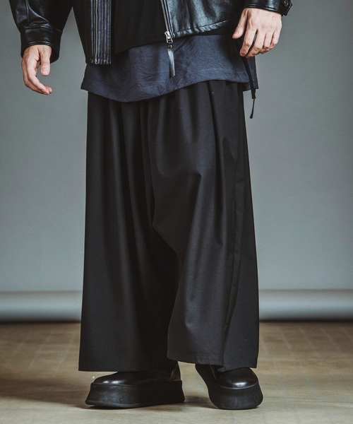 セール】【NO ID.】Gather Baggy Trousers / ギャザー バギー