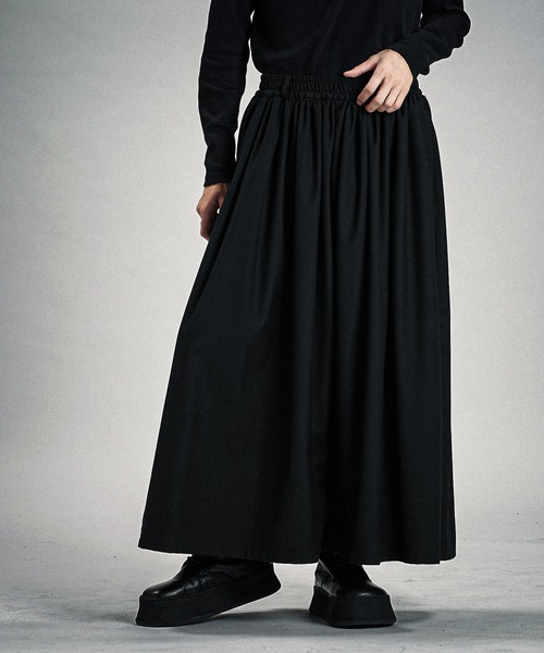 NO ID.(ノーアイディ)の「【NO ID.】Gather Baggy Trousers / ギャザー バギー トラウザーズ(スラックス・メンズ・その他10/グレー/ブラック・1/2)」の8枚目の写真