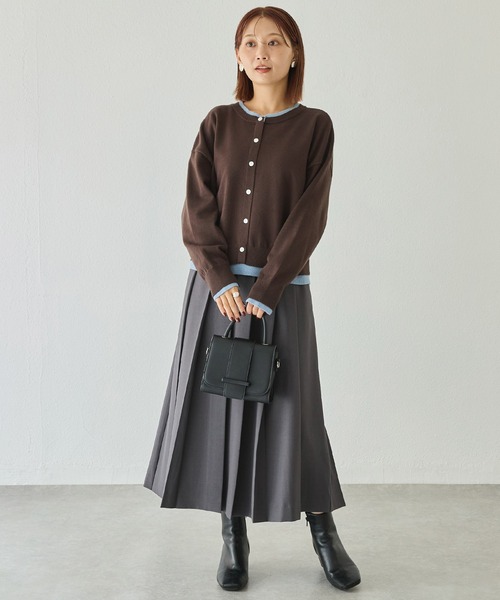 LAVEANGE（ラビアンジェ）の「【洗える】レイヤード風カーデライクトップス（ニット/セーター・レディース・ブラック/チャコールグレー/ブラウン・F/4L/3L）」の11枚目の写真