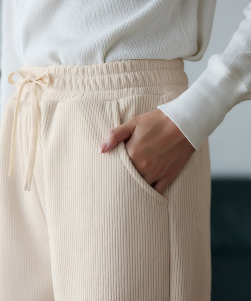 Tuche(トゥシェ)の「Tuche/トゥシェ ワイドパンツ 裏起毛 ストレッチ(その他パンツ・レディース・オフホワイト/チャコールグレー・MEDIUM/LARGE)」の7枚目の写真