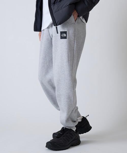 THE NORTH FACE（ザノースフェイス）の「【THE NORTH FACE】ボックスロゴテーパードジョガーパンツ FINE REGULAR TAPERED JOGGER（スウェットパンツ・メンズ・ブラック/グレー・L/M/S/XS）」の2枚目の写真
