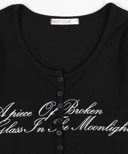 FANCY CLUB（ファンシークラブ）の「【FANCY CLUB】SNAP LETTERING LONG SLEEVE / 【ファンシークラブ】スナップレタリング長袖Ｔシャツ（Tシャツ/カットソー・レディース・ブラック・ONE SIZE）」の4枚目の写真