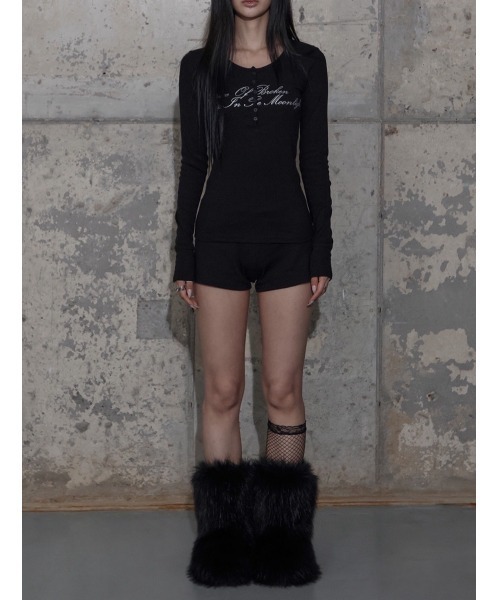 FANCY CLUB（ファンシークラブ）の「【FANCY CLUB】SNAP LETTERING LONG SLEEVE / 【ファンシークラブ】スナップレタリング長袖Ｔシャツ（Tシャツ/カットソー・レディース・ブラック・ONE SIZE）」の9枚目の写真