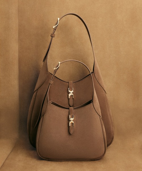 CHARLES & KEITH(チャールズ & キース)の「Adalyn アダリン ホーボーバッグ(ショルダーバッグ・レディース・モカ/レディッシュグレー・L)」の11枚目の写真
