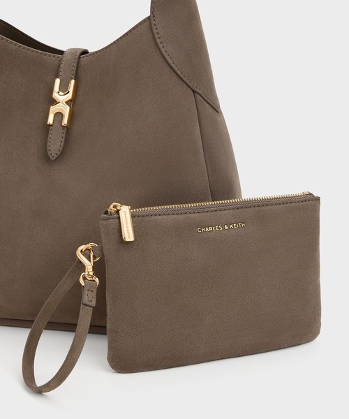 CHARLES & KEITH(チャールズ & キース)の「Adalyn アダリン ホーボーバッグ(ショルダーバッグ・レディース・モカ/レディッシュグレー・L)」の18枚目の写真