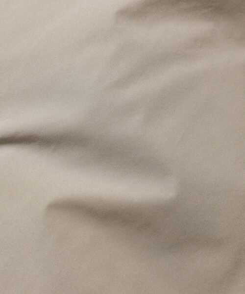 +phenix（プラスフェニックス）の「+phenix/プラスフェニックス 別注 GORE-TEX WINDSTOPPER SNAP DOWN JACKET/ゴアテックス ウインドストッパー スナップ ダウンジャケット（ダウンジャケット/コート・メンズ・ベージュ系その他/ブラック/チャコールグレー・SMALL/MEDIUM/LARGE）」の22枚目の写真