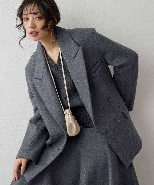 Whim Gazette（ウィムガゼット）の「ボンディングオーバージャケット（テーラードジャケット・レディース・ベージュ/グレー・FREE）」の3枚目の写真