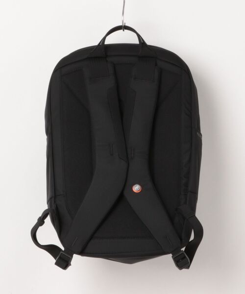 Mammut(マムート)の「【RES】【 MAMMUT (マムート)】Xeron 25(バックパック/リュック・メンズ・ライトベージュ/グリーン/ブラック・FREE)」の4枚目の写真