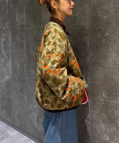 SOUNDSGOOOOD（サウンズグッド）の「【SOUNDS GOOOOD】加工ダック中綿ブルゾン（ミリタリージャケット・レディース・カーキ・ONE SIZE）」の5枚目の写真