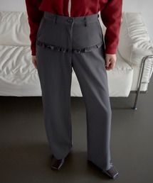 UNE MANSION | 【UNE ORIGINAL】【低身長 / 高身長用 サイズ＆丈が選べるスラックス 】】【 2color ／ ３size／ 3lengths 】【 足長効果あり】ベーシックシルエットラブリーフリルスラックスパンツ(その他パンツ)