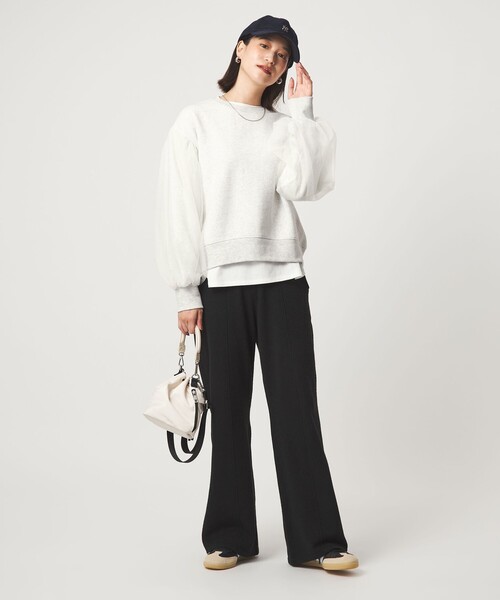 green label relaxing(グリーンレーベルリラクシング)の「【WEB限定】<at ease>チュール ドッキング スウェット プルオーバー(スウェット・レディース・ブラック/ライトグレー・FREE)」の5枚目の写真
