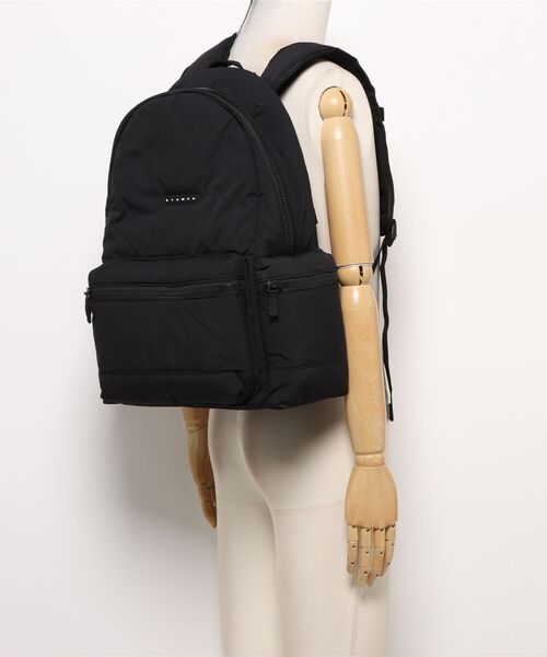 STAMPD（スタンプド）の「STAMPD DAY PACK / ブラック [SLA-U3941AC]（バックパック/リュック・メンズ・ブラック・ONE SIZE）」の5枚目の写真