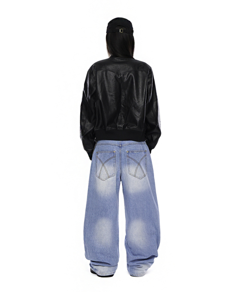 AAKAM（アーカム）の「Side Rhinestone Denim Pants (Blue)（デニムパンツ・レディース・その他・1/2）」の3枚目の写真