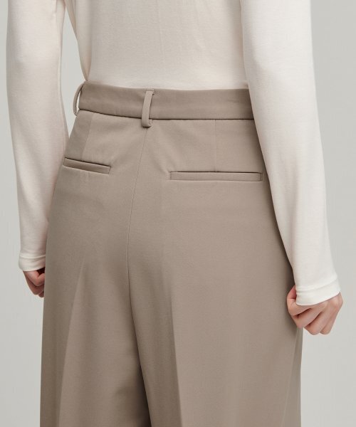 MUSINSA STANDARD WOMAN（ムシンサスタンダードウーマン）の「ウィメンズヘビーウェイト裏起毛ハイウエストワイドヒドゥンバンディングスラックス[ベージュ]（スラックス・レディース・その他・34/32/28/29/30/31/24/25/26/27）」の7枚目の写真