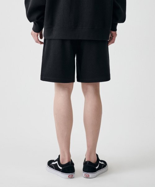 MUSINSA STANDARD（ムシンサスタンダード）の「ハニカムスウェットショーツ[ブラック]（その他パンツ・メンズ・その他・SMALL/MEDIUM）」の3枚目の写真