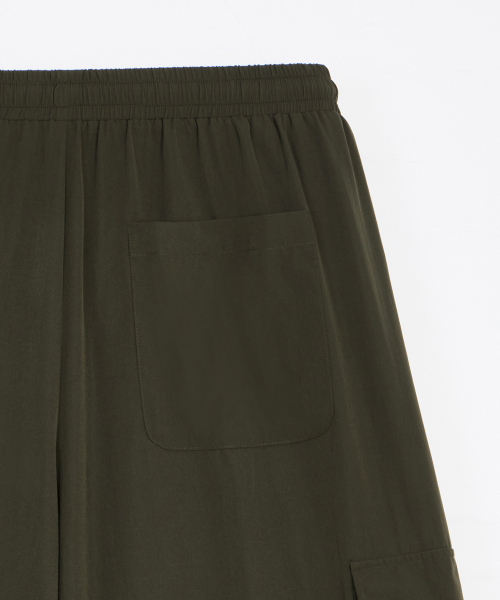 GLW（ジーエルダブリュ）の「ナイロンバミューダカーゴパンツカーキ（その他パンツ・レディース・その他・MEDIUM/LARGE/SMALL）」の10枚目の写真