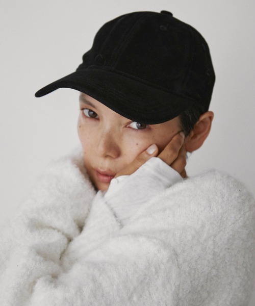 VION（ヴィオン）の「フェイクスエードキャップ / Fake Suede Cap（キャップ・レディース・ブラック/ブラウン・FREE）」の7枚目の写真