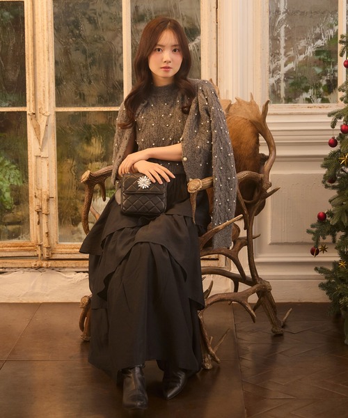 Seemi. byNICECLAUP（ シーミーバイナイスクラップ）の「【Seemi.】ドッキングニットワンピース（ワンピース・レディース・ベージュ/チャコールグレー/オフホワイト・FREE）」の10枚目の写真