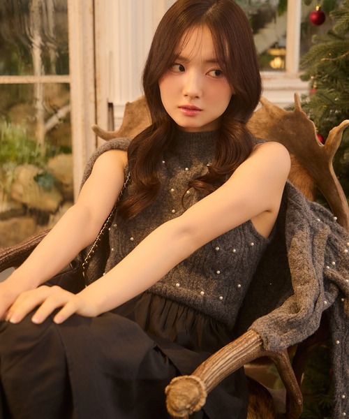 Seemi. byNICECLAUP（ シーミーバイナイスクラップ）の「【Seemi.】ドッキングニットワンピース（ワンピース・レディース・ベージュ/チャコールグレー/オフホワイト・FREE）」の14枚目の写真