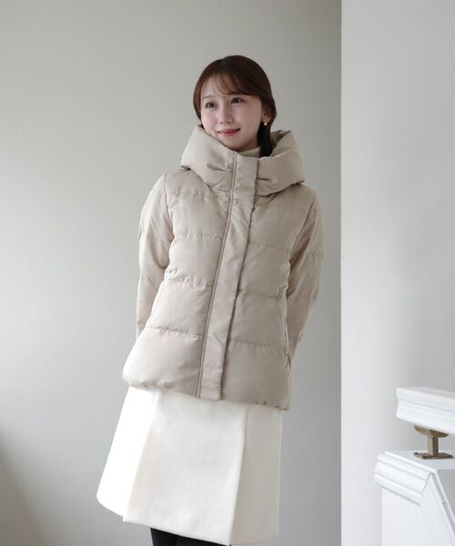 cle blatt（クレブラット）の「タックミニスカート（スカート・レディース・チャコールグレー/アイボリー/ベージュ・SMALL/MEDIUM）」の6枚目の写真