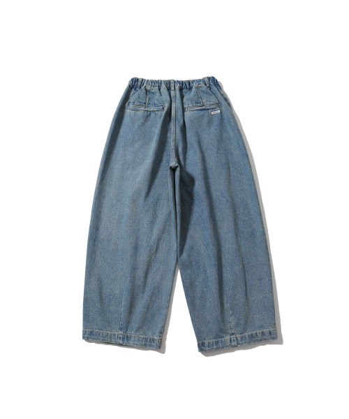 ANGLAN（アングラン）の「Long Tuck Wing Balloon Denim Pants - Washed Blue（デニムパンツ・メンズ・その他・FREE）」の3枚目の写真
