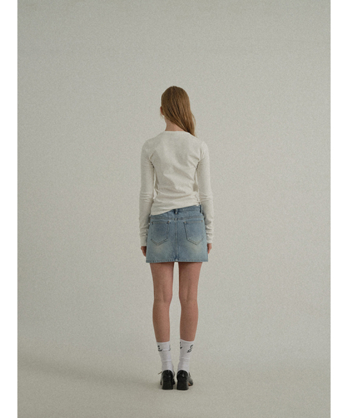 SUNDAY FRUIT MARKET（サンデーフルーツマーケット）の「W) BLING LETTER LS TEE IVORY（Tシャツ/カットソー・レディース・その他・SMALL）」の9枚目の写真