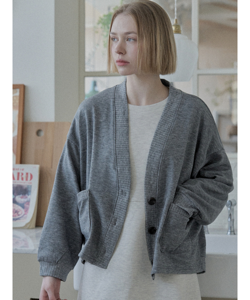 AVANT-G(アバン)の「Overfit Basic Knit Cardigan - Grey(カーディガン/ボレロ・レディース・その他・FREE)」の1枚目の写真