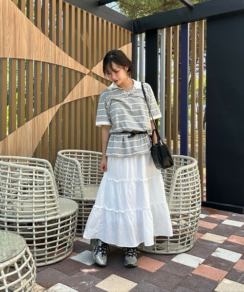 UNNOUT(アナウト)の「STRIPE COLLAR T-SHIRT GREY(ポロシャツ・レディース・その他・FREE)」の5枚目の写真