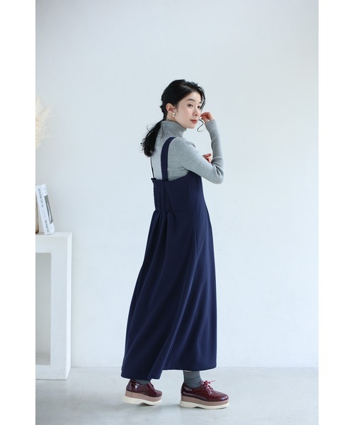 cawaii(カワイイ)の「大人のお悩み 解決服 万能サロペットワンピース 秋冬Ver.(ワンピース・レディース・ブラウン/ネイビー・L-Long/L-Short/M-Long/M-Short)」の16枚目の写真