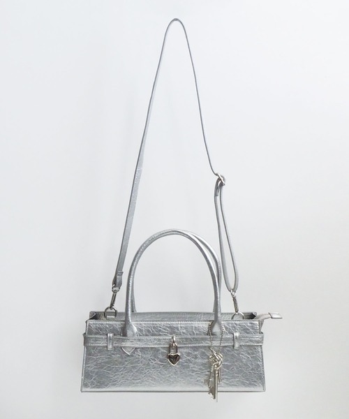 Heart Tattoo(ハートタトゥー)の「lock key 2way bag / ロックキー2way bag(ハンドバッグ・レディース・シルバー/ホワイト/ブラック・FREE)」の16枚目の写真