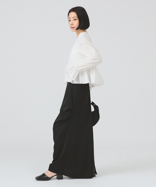 Ray BEAMS(レイビームス)の「ギャザー ペプラム Vネック ブラウス(シャツ/ブラウス・レディース・ホワイト/ブラック/ブルー・ONE SIZE)」の18枚目の写真