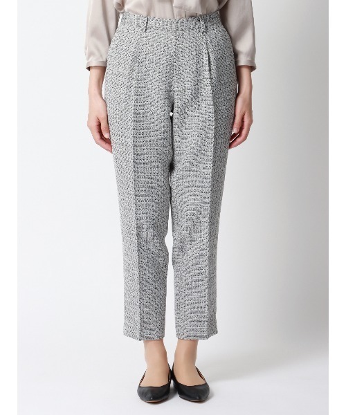 SUIT SQUARE（スーツスクエア）の「タックテーパードパンツ ハンドウォッシュ ツイード 織柄（スラックス・レディース・ネイビー/ホワイト・36(7号)/38(9号)/40(11号)）」の8枚目の写真